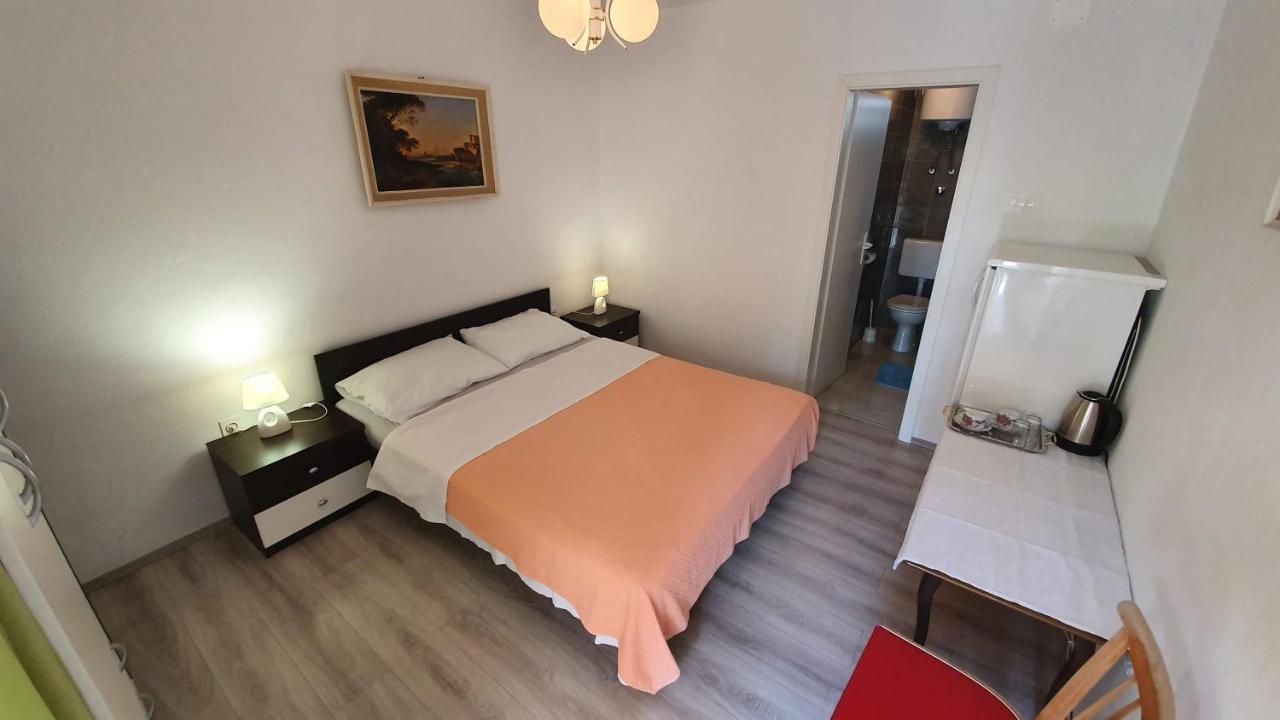 Double Rooms With Terrace Tomica باشْكا المظهر الخارجي الصورة