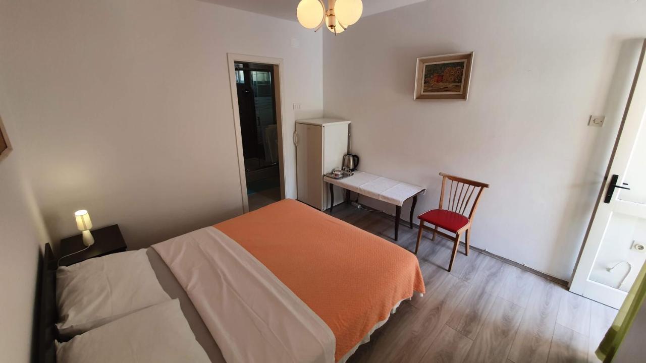 Double Rooms With Terrace Tomica باشْكا المظهر الخارجي الصورة