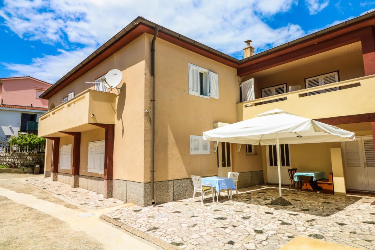 Double Rooms With Terrace Tomica باشْكا المظهر الخارجي الصورة